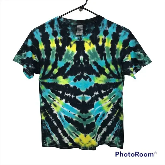 🍭KIDS Tie-Dye T-Shirt | Black/Blue/Green | Small - Picture 2 of 7